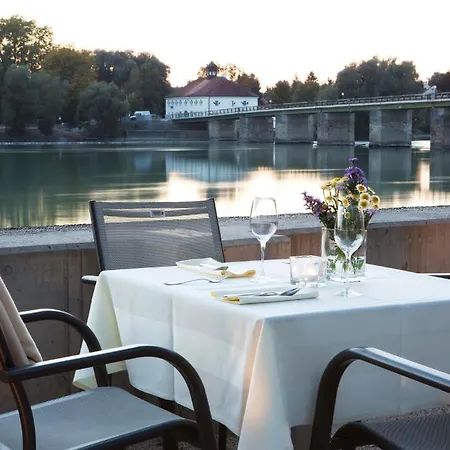 Gesundheitshotel Gugerbauer Отель 4*